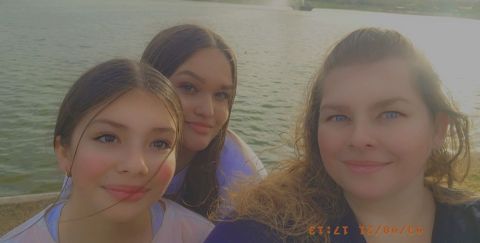 Lori, Mariah, & Veronica
